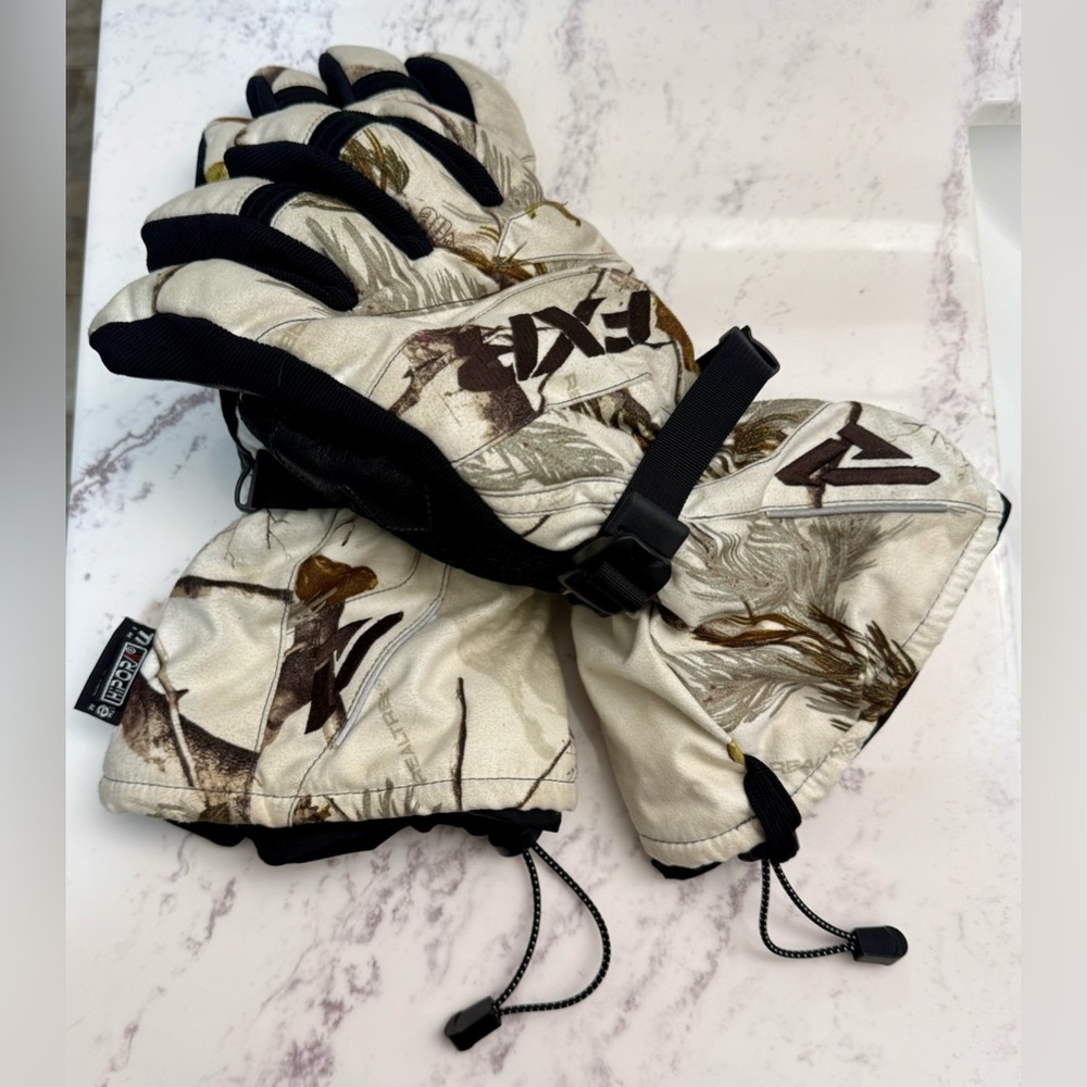 FXR Camouflage Winter Gloves